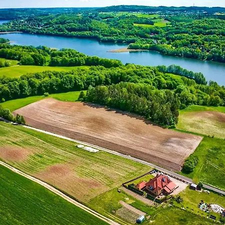 Apartamento 1 Bedroom Lovely In Pierszczewo