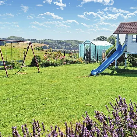 1 Bedroom Lovely In 아파트 고우비에