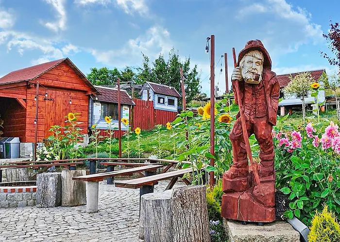 1 Bedroom Lovely In *